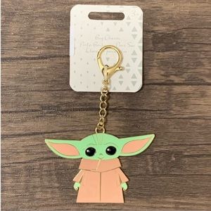 ✨ NWT Baby Yoda Keychain ✨